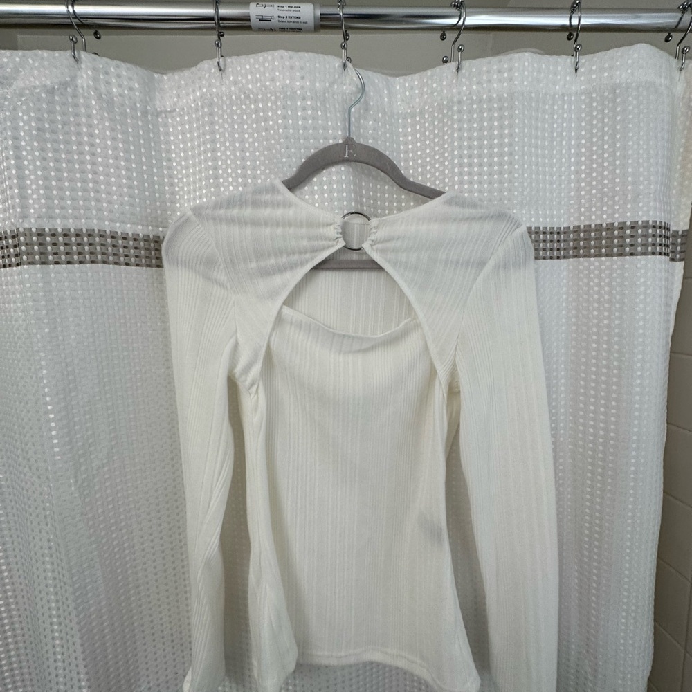 Ladies sweater white